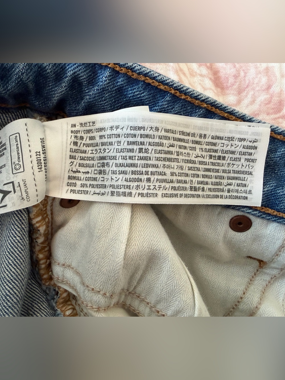 Abercrombie & Fitch Denim Mini Skirt Mid Rise Curve Love Medium Wash Size 26 - Picture 4 of 5